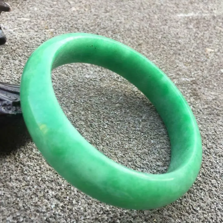 10% OFF- 55/56/57mm Certified Natural Jadeite Emerald A*Jade HandCarved Bracelet Bangle x9404