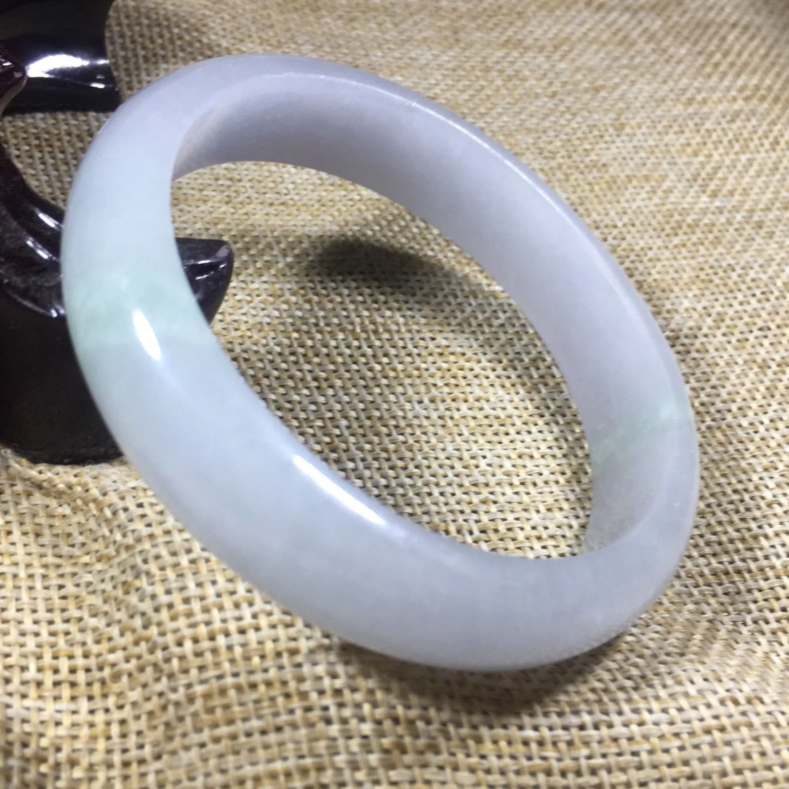 10% OFF- 56/57/58 mm Certified Natural Lavender Jadeite Emerald A Jade HandCarved Bangle B019