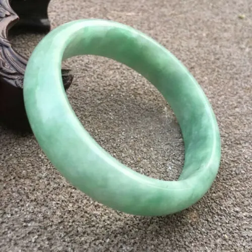 10% OFF- 56/57/58mm Certified Natural Jadeite Emerald A*Jade Handcarved Bangle x9413