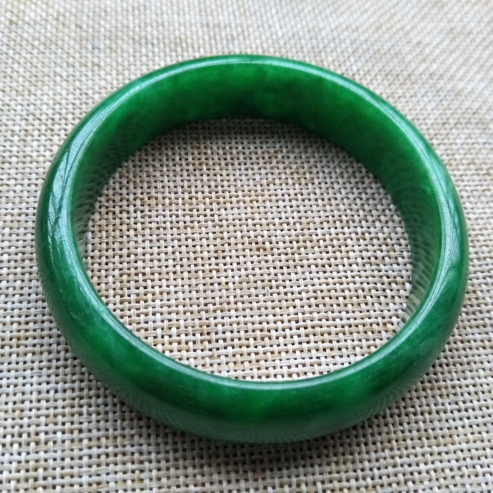 10% OFF- 57/58/59 mm Certified Natural Jadeite Emerald A*Jade Handcarved Bangle C129