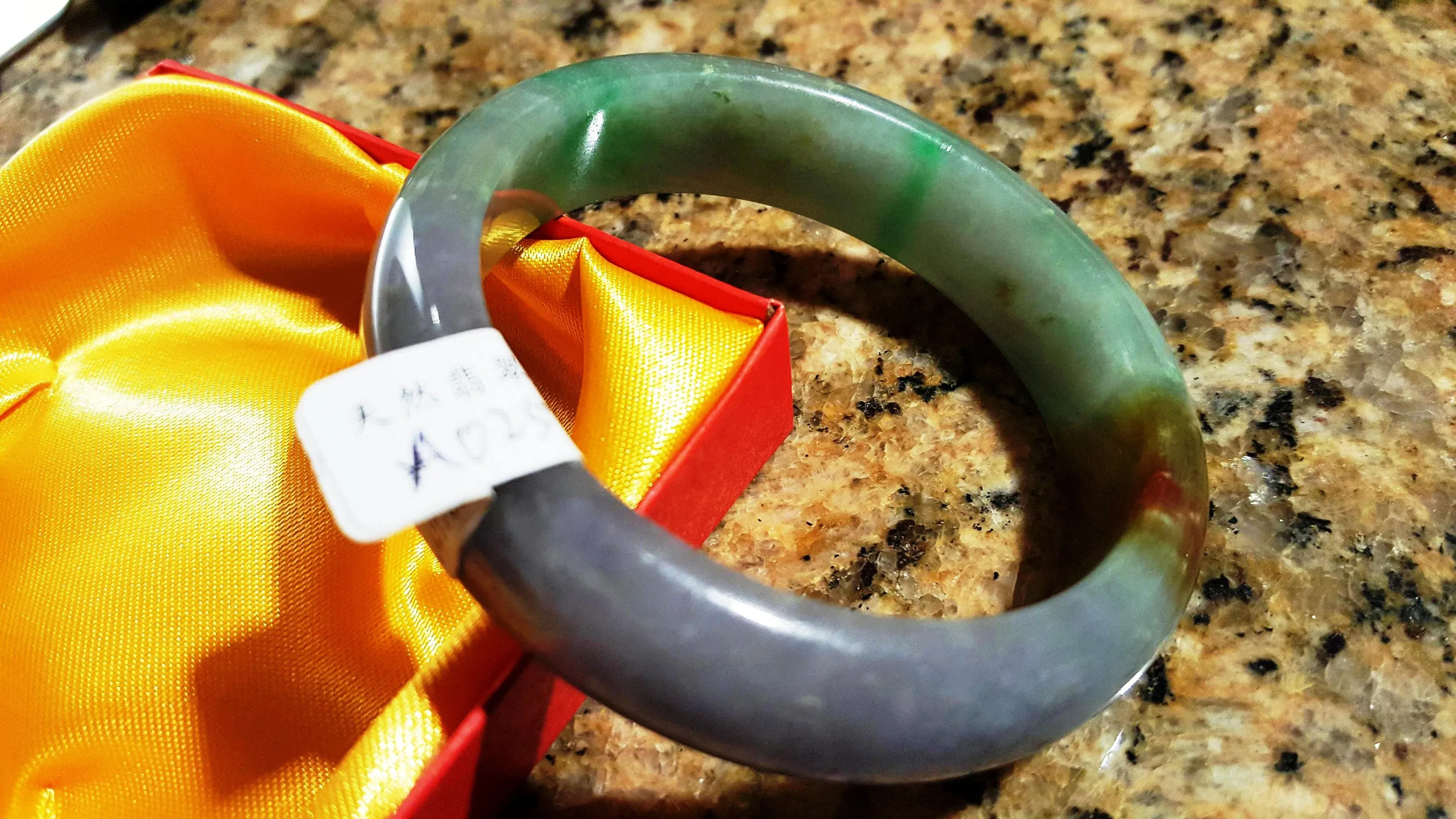 10% OFF- 57/58/59 mm Certified Natural Jadeite Emerald Jade Bangle《Grade A》A025