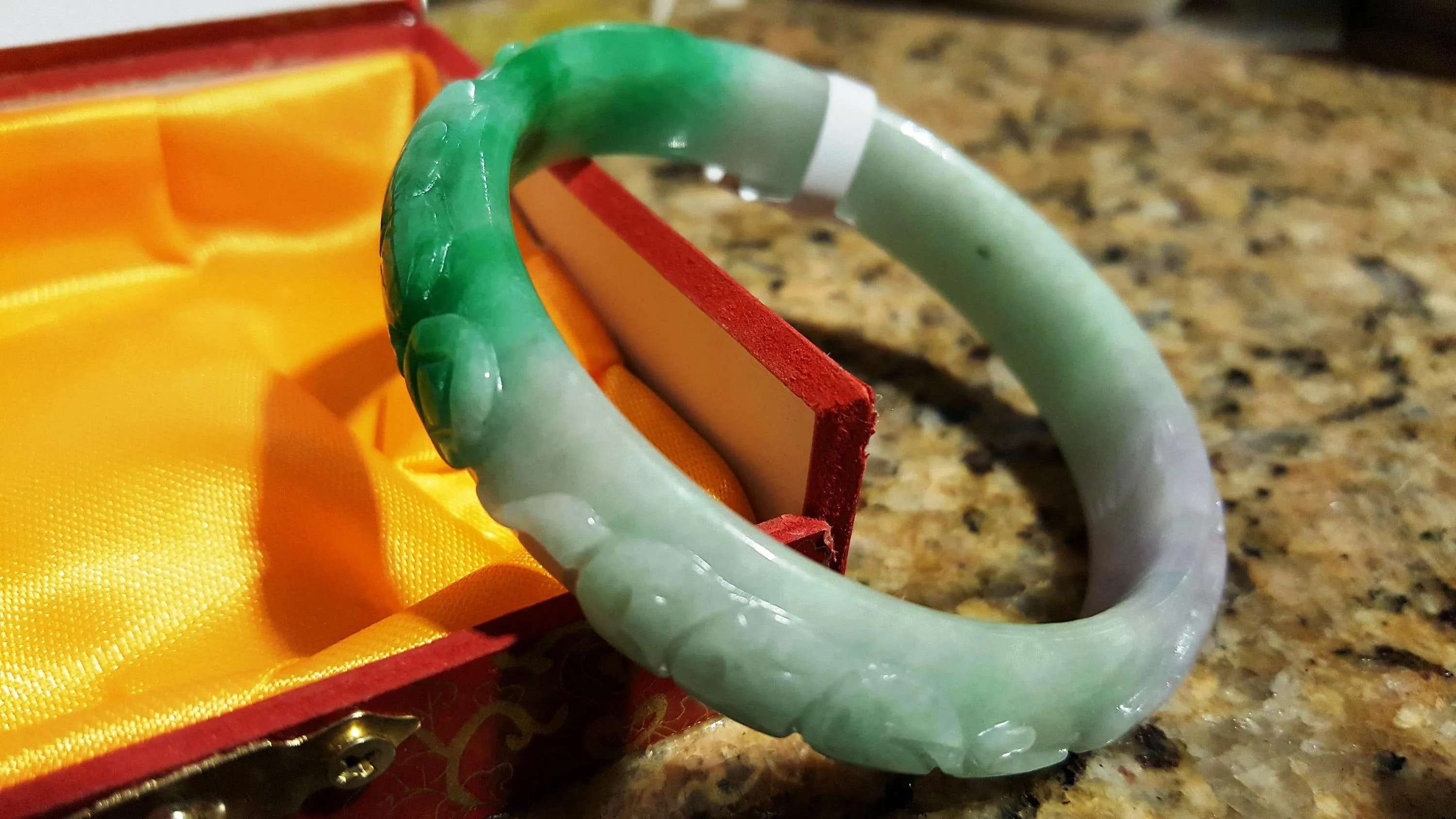 10% OFF- 57/58/59 mm Certified Natural Jadeite Emerald Jade Bangle《Grade A》A036