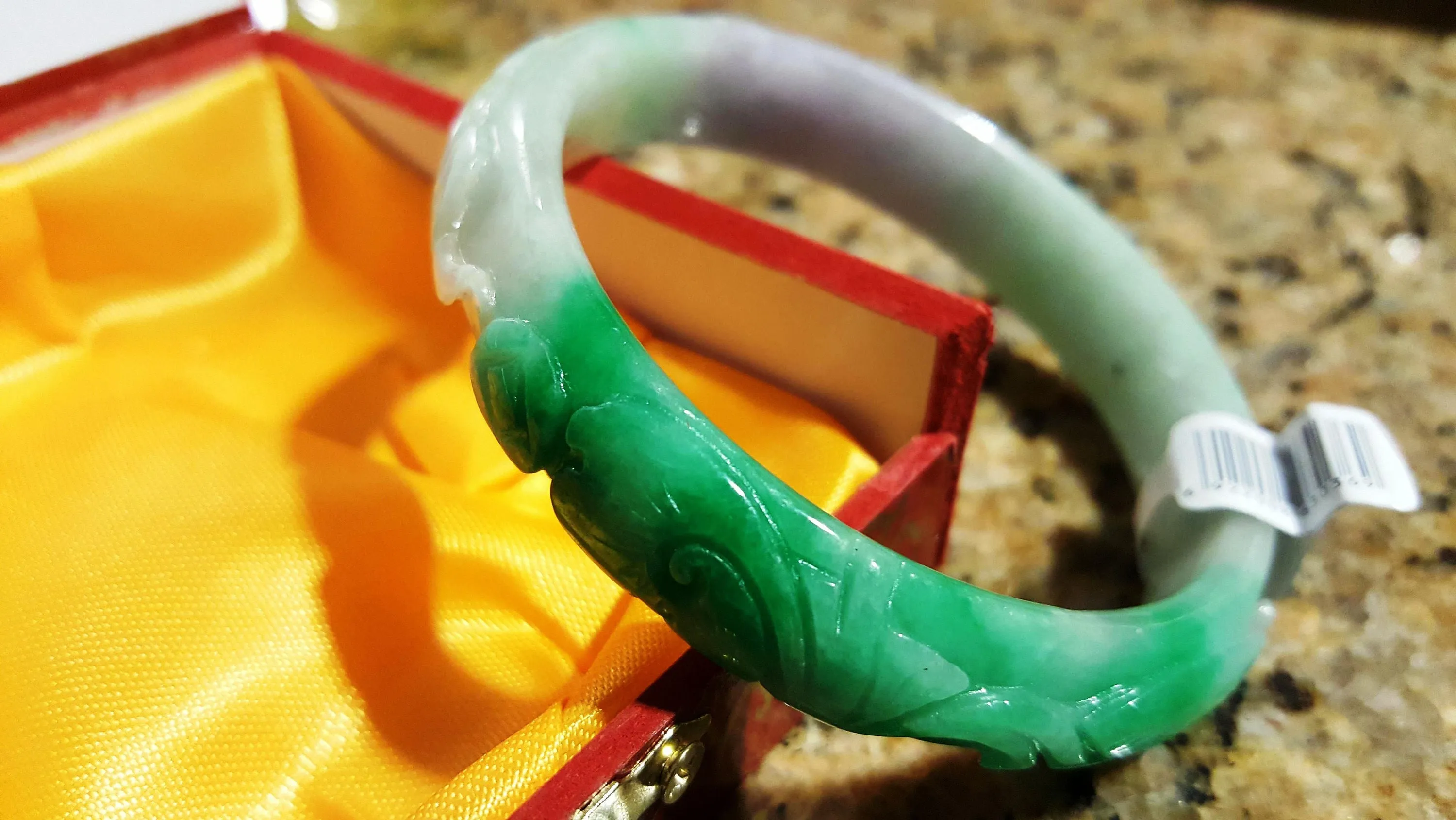 10% OFF- 57/58/59 mm Certified Natural Jadeite Emerald Jade Bangle《Grade A》A036