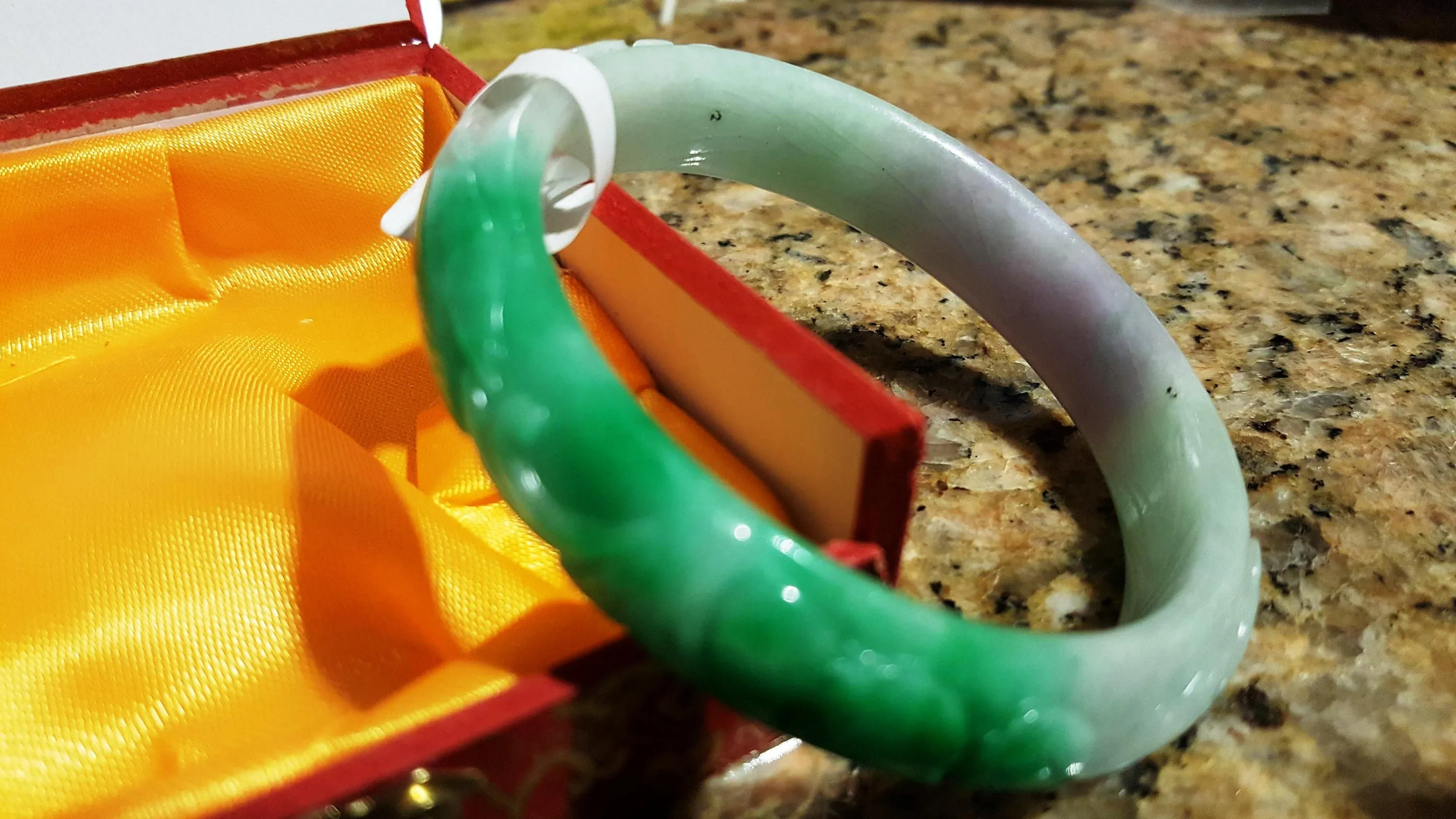 10% OFF- 57/58/59 mm Certified Natural Jadeite Emerald Jade Bangle《Grade A》A036