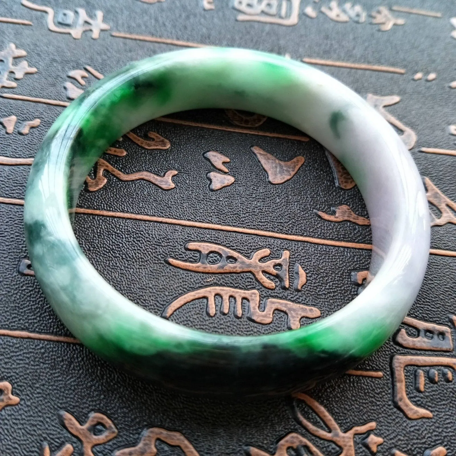 10% OFF- 57/58/59 mm Certified Natural Jadeite Emerald Jade Bangle《Grade A》F516