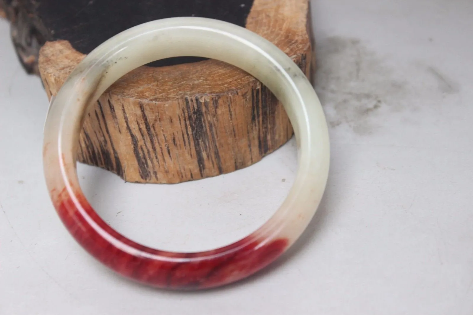 10% OFF- 59/60/61 mm Certified Natural Red Emerald A*Jade Handcarved Bangle H515