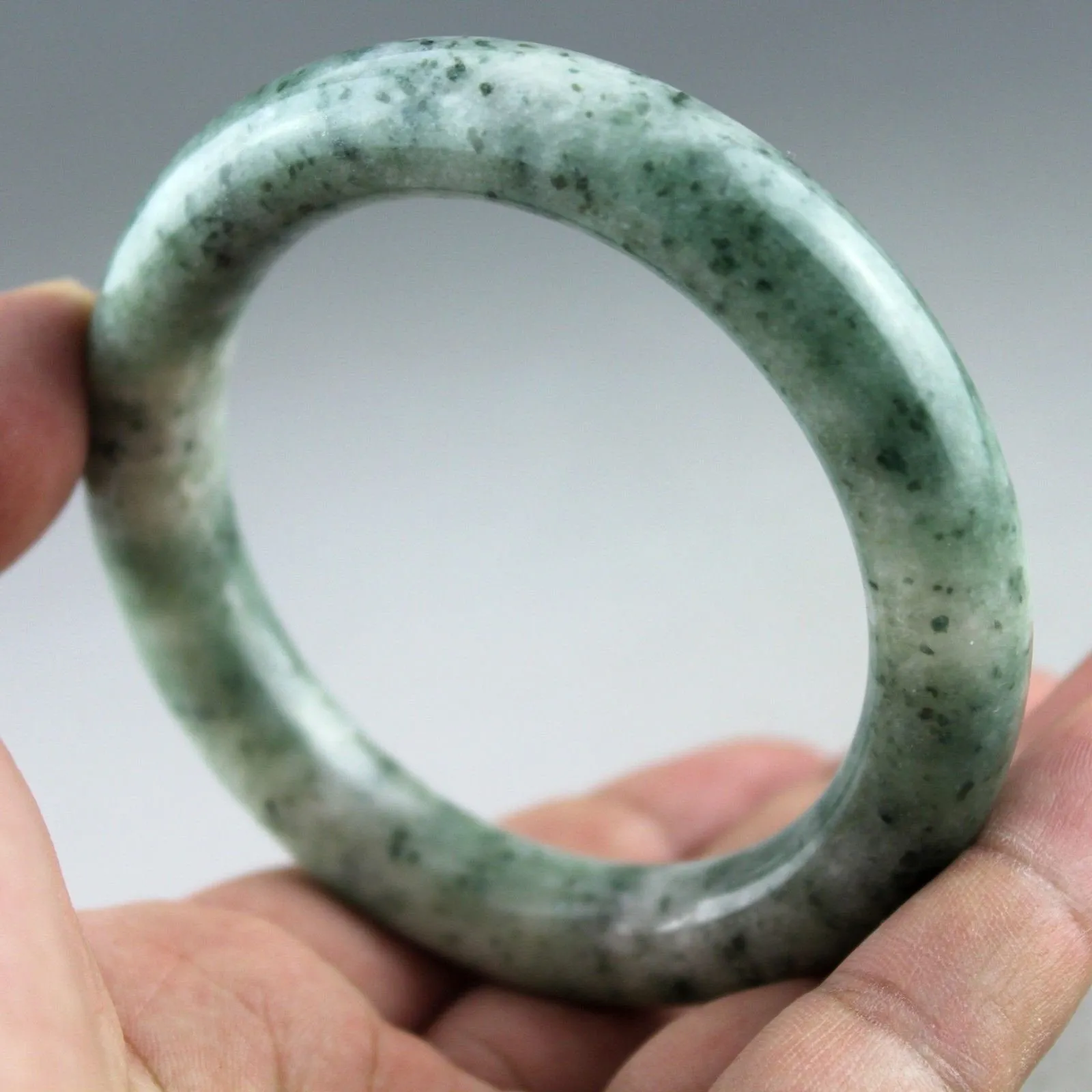 10% OFF- 59/60/61mm Certified Natural Oily Green Jadeite Emerald A*Jade HandCarved Bangle 1096