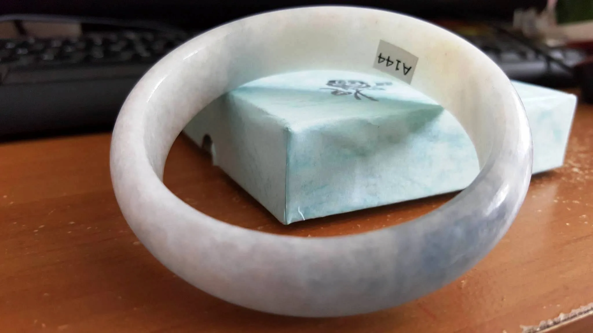 10% OFF- 60/61/62 mm Certified Natural Jadeite Emerald Jade Bangle《Grade A》A144