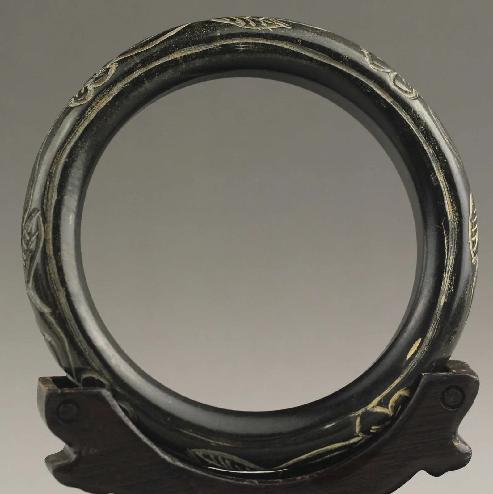 10% OFF- 60/61/62mm Certified Natural Black Jadeite Emerald A*Jade HandCarved Bangle NO.D411