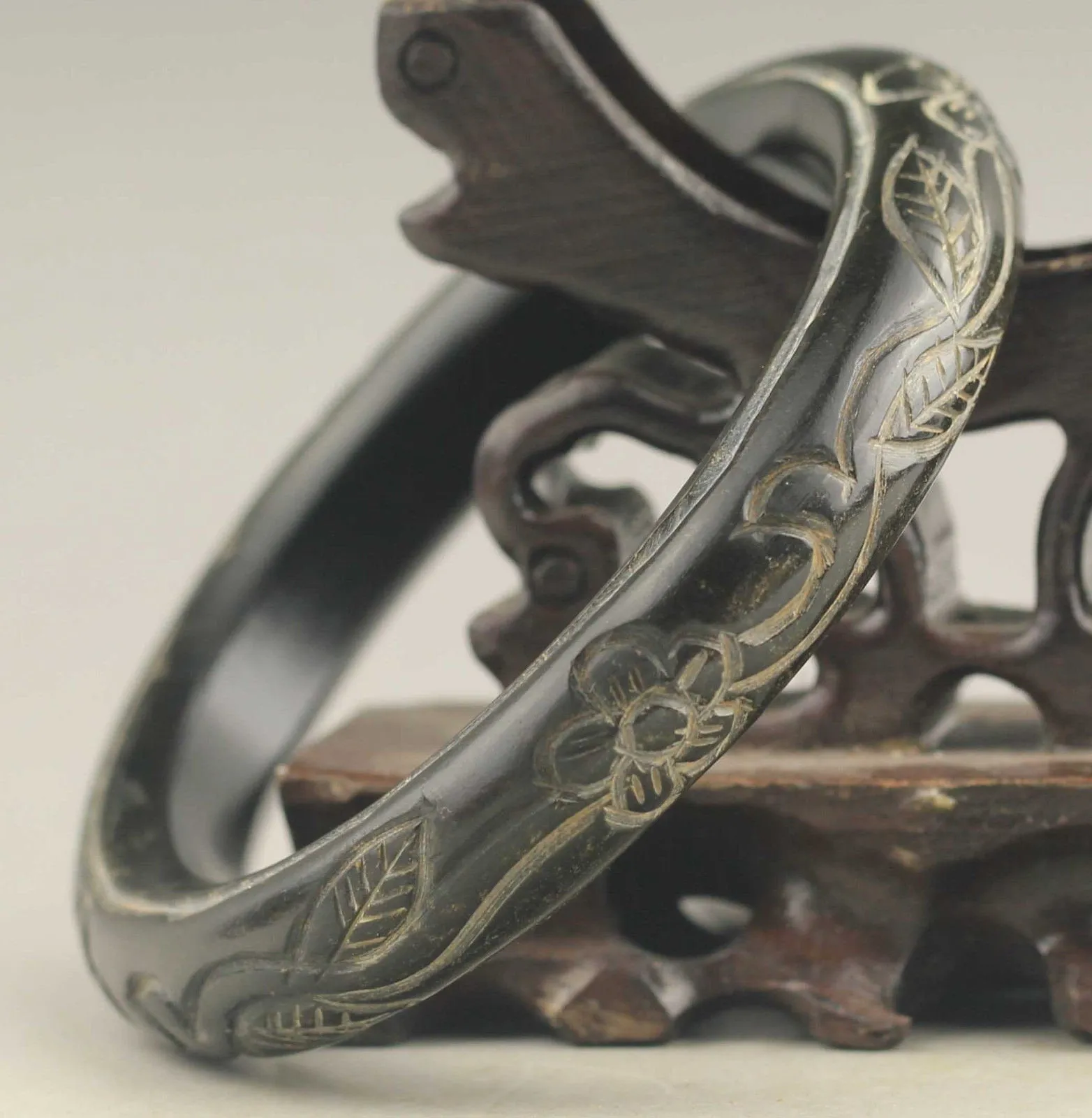 10% OFF- 60/61/62mm Certified Natural Black Jadeite Emerald A*Jade HandCarved Bangle NO.D411
