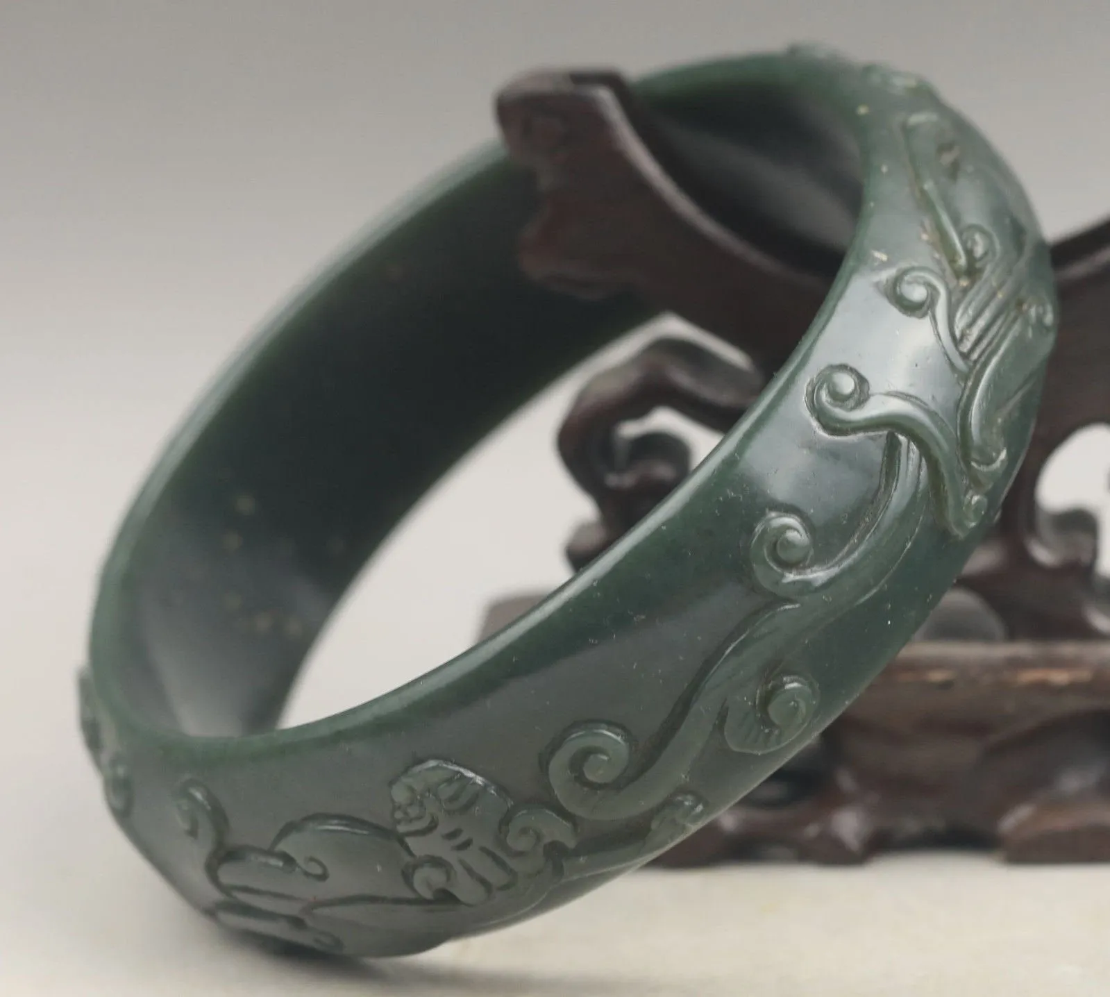 10% OFF- 77/78/79mm Certified China Natural Green Hetian Emerald A*Jade HandCaved Double Dragons Bangle BIG NO.F508