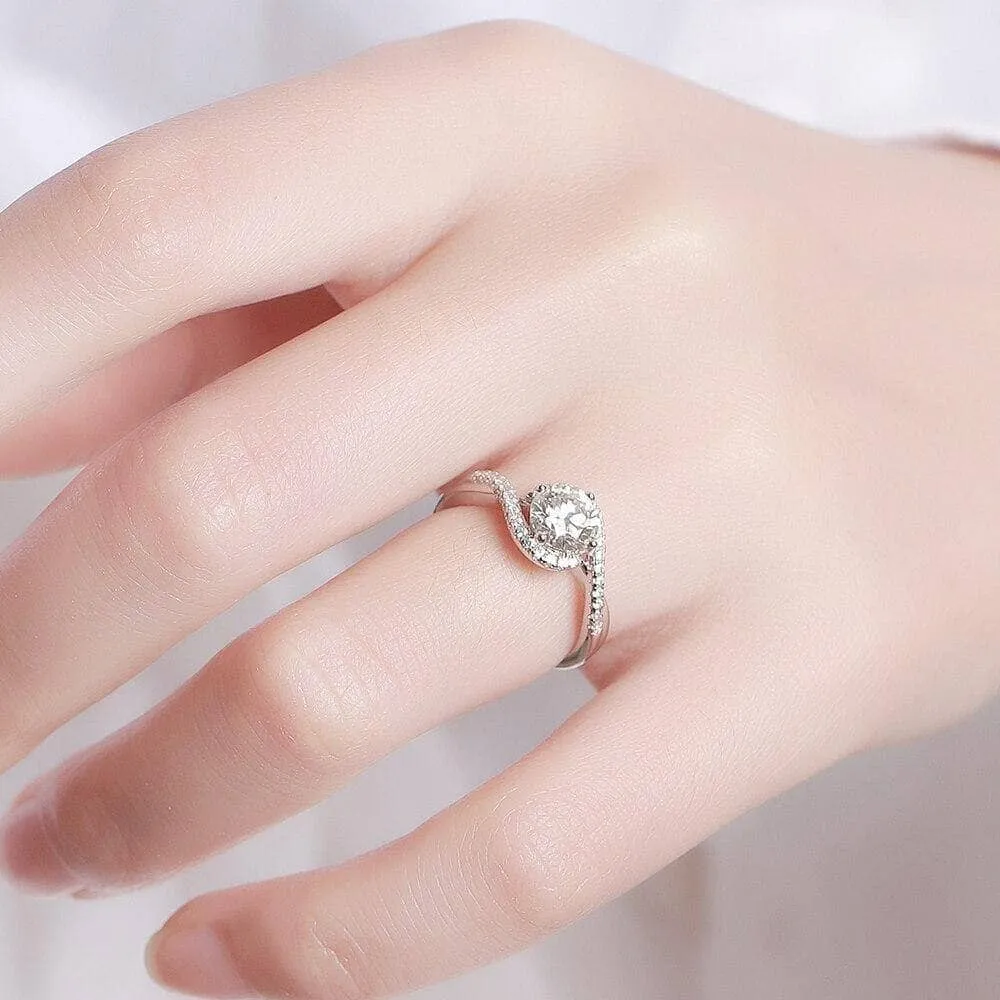 18k White Gold Twist 1.0ct VVS1 Diamond Ring