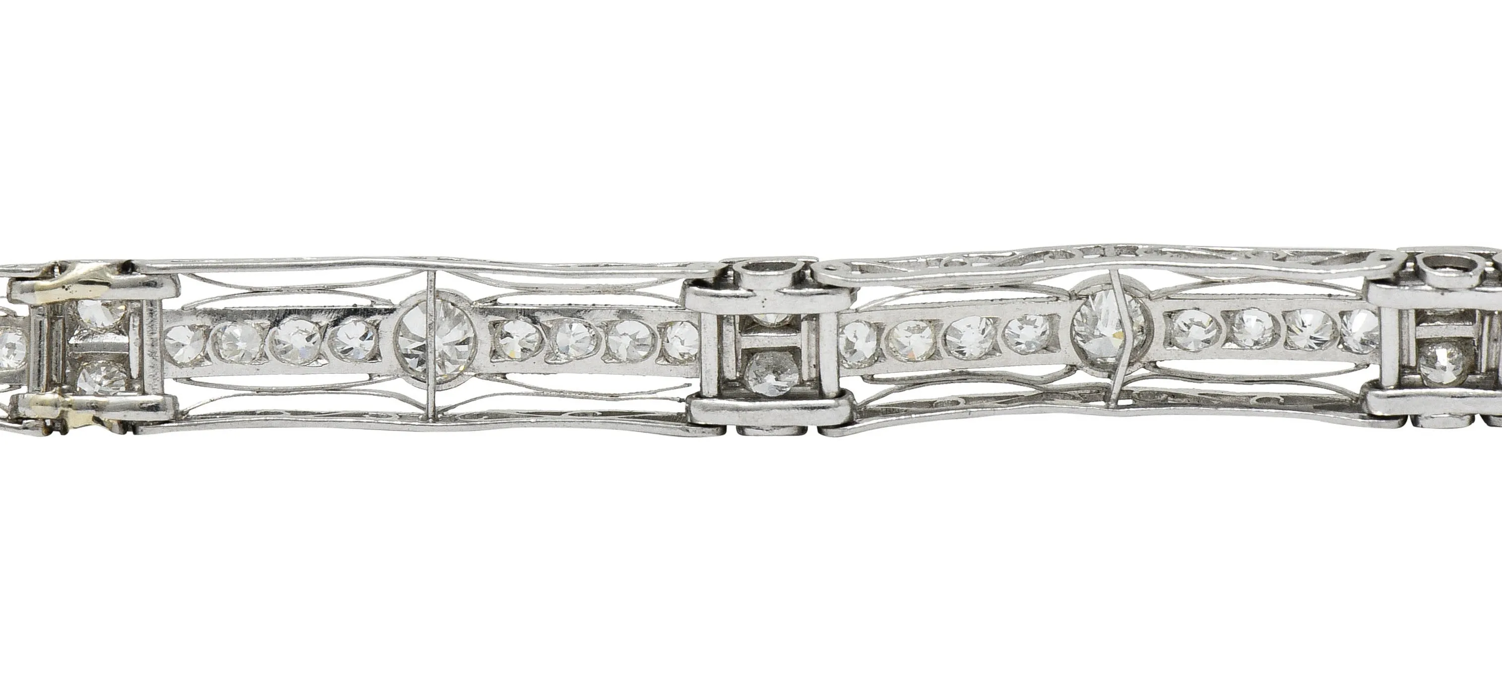 1930's Art Deco 3.82 CTW Diamond Platinum Scrolled Link Bracelet