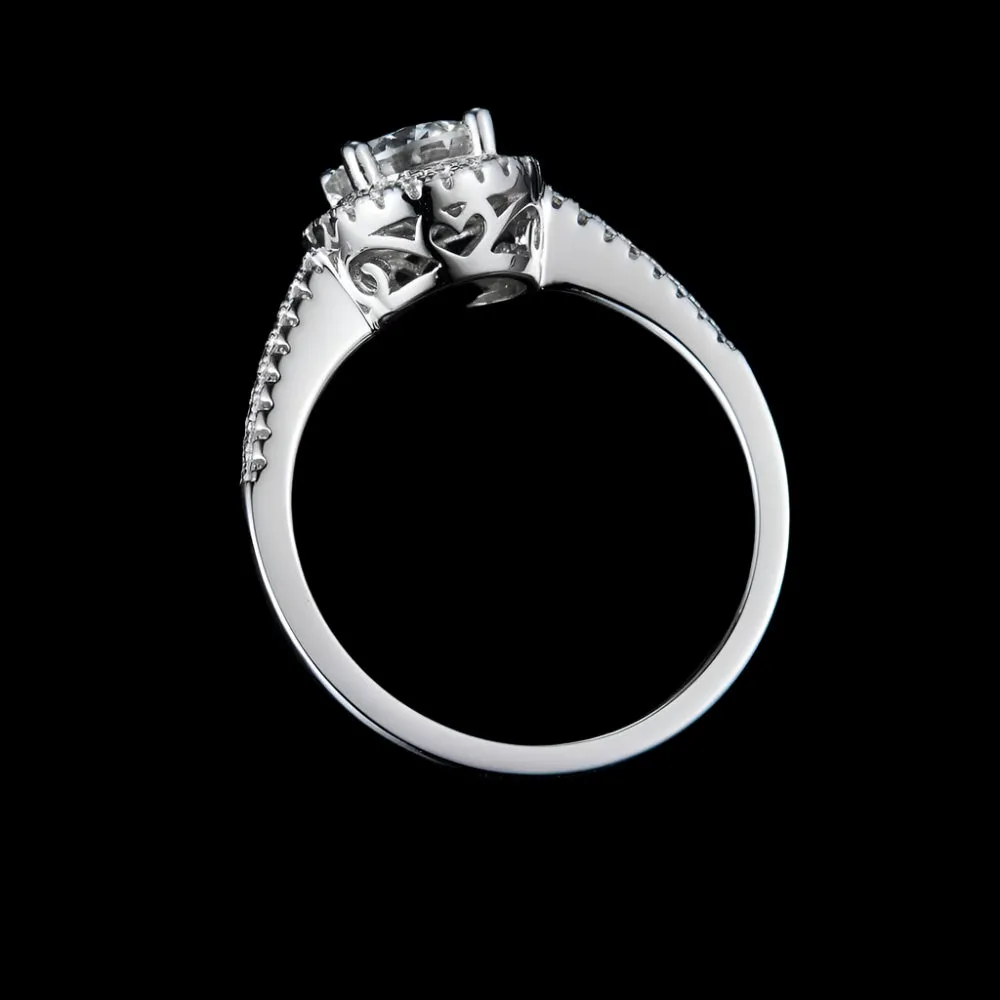 1Ct VVS1 Diamond Halo Engagement Ring
