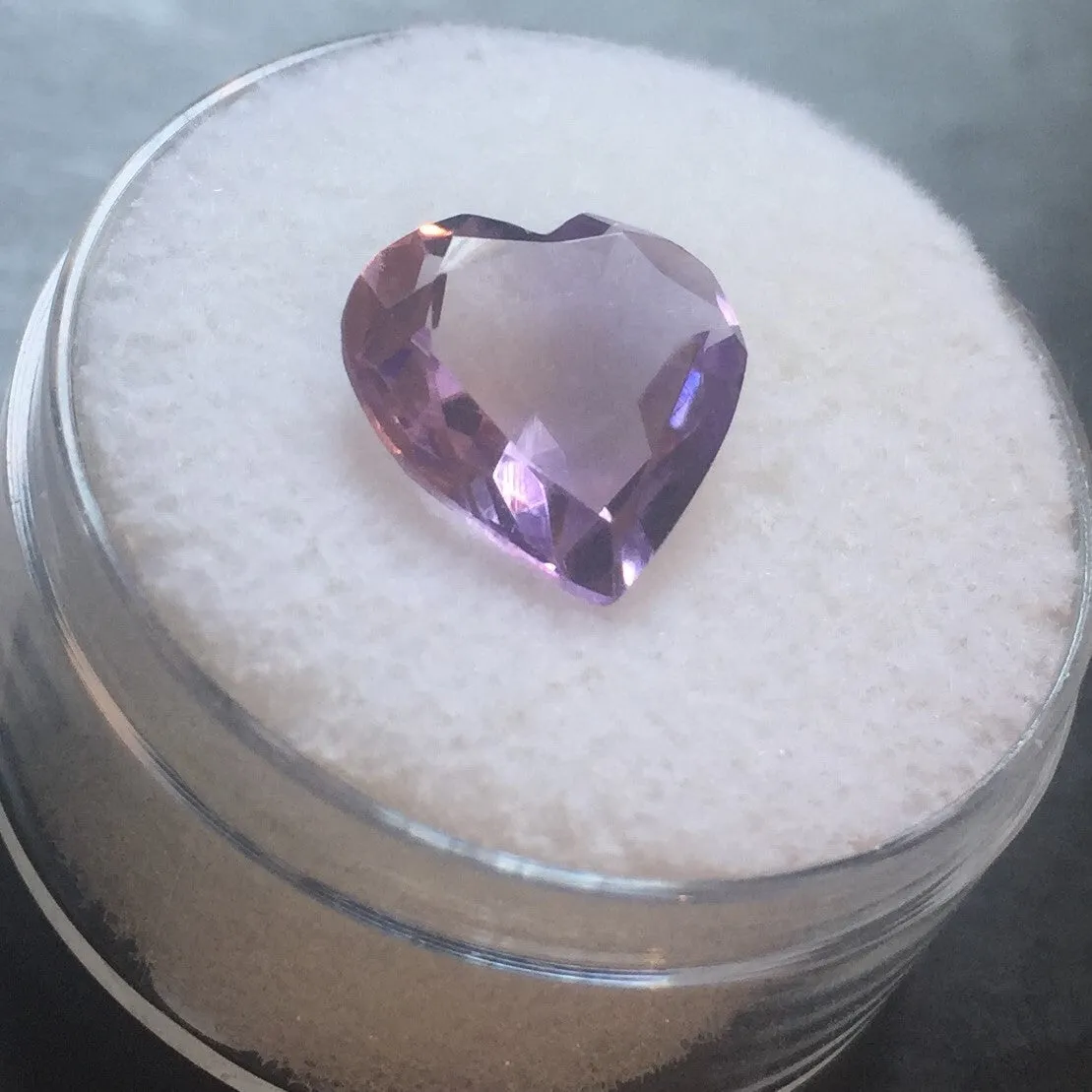 2.89 ct HEART SHAPED AMETHYST