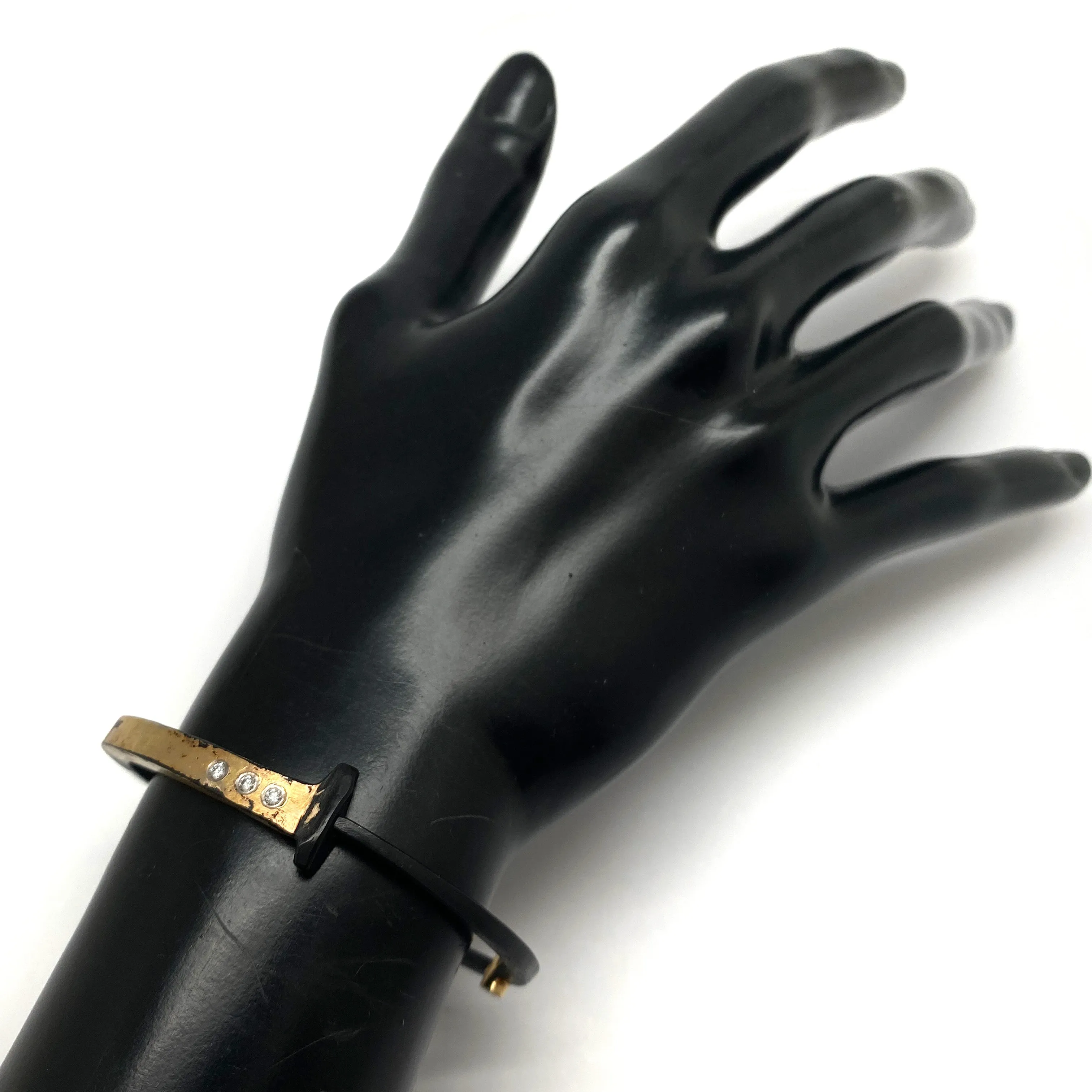 3 Stone Splash Nail Bracelet