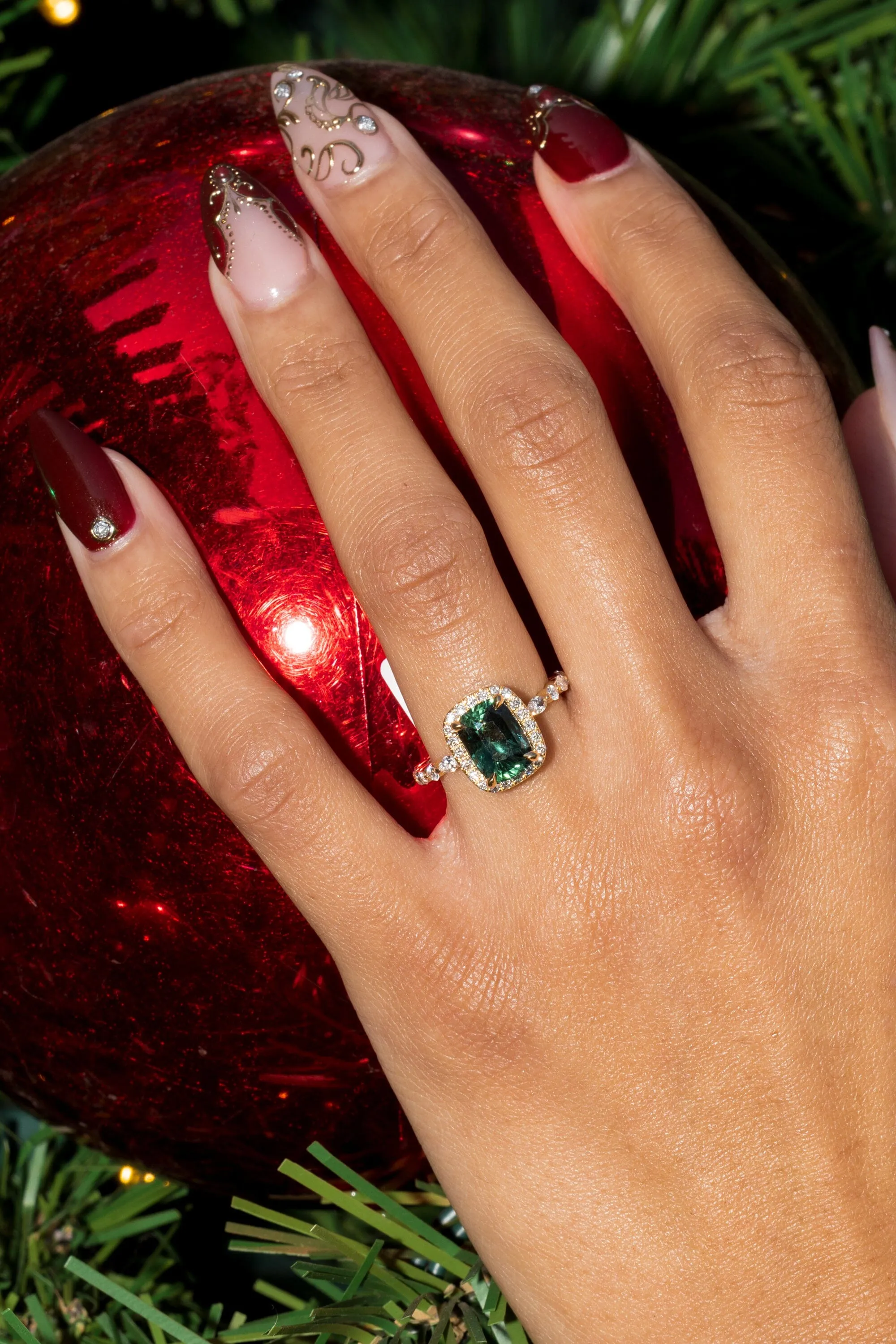 3.02ct Green Sapphire Emily