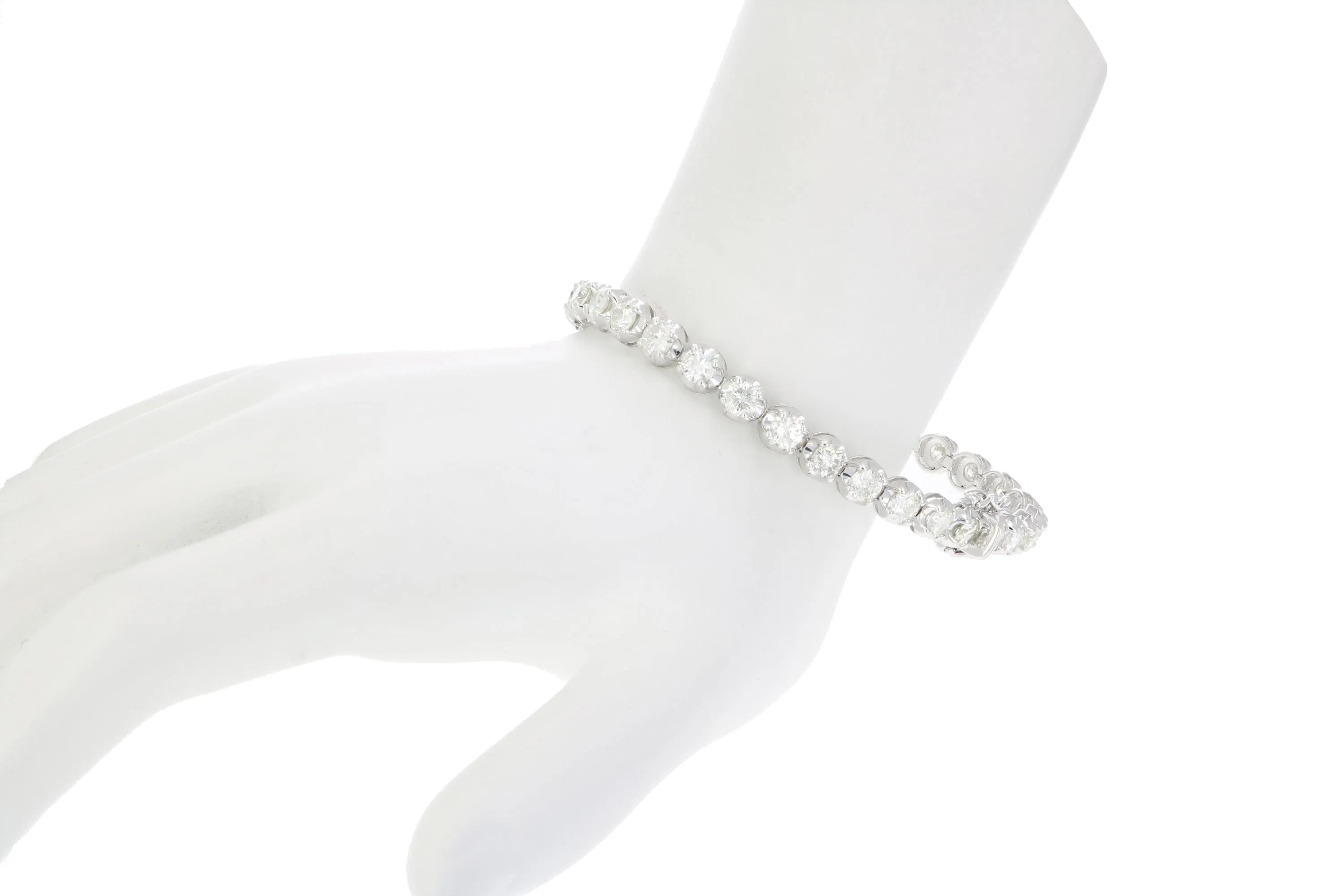4 cttw Diamond Tennis Bracelets in Bubble Shape 14K White Gold