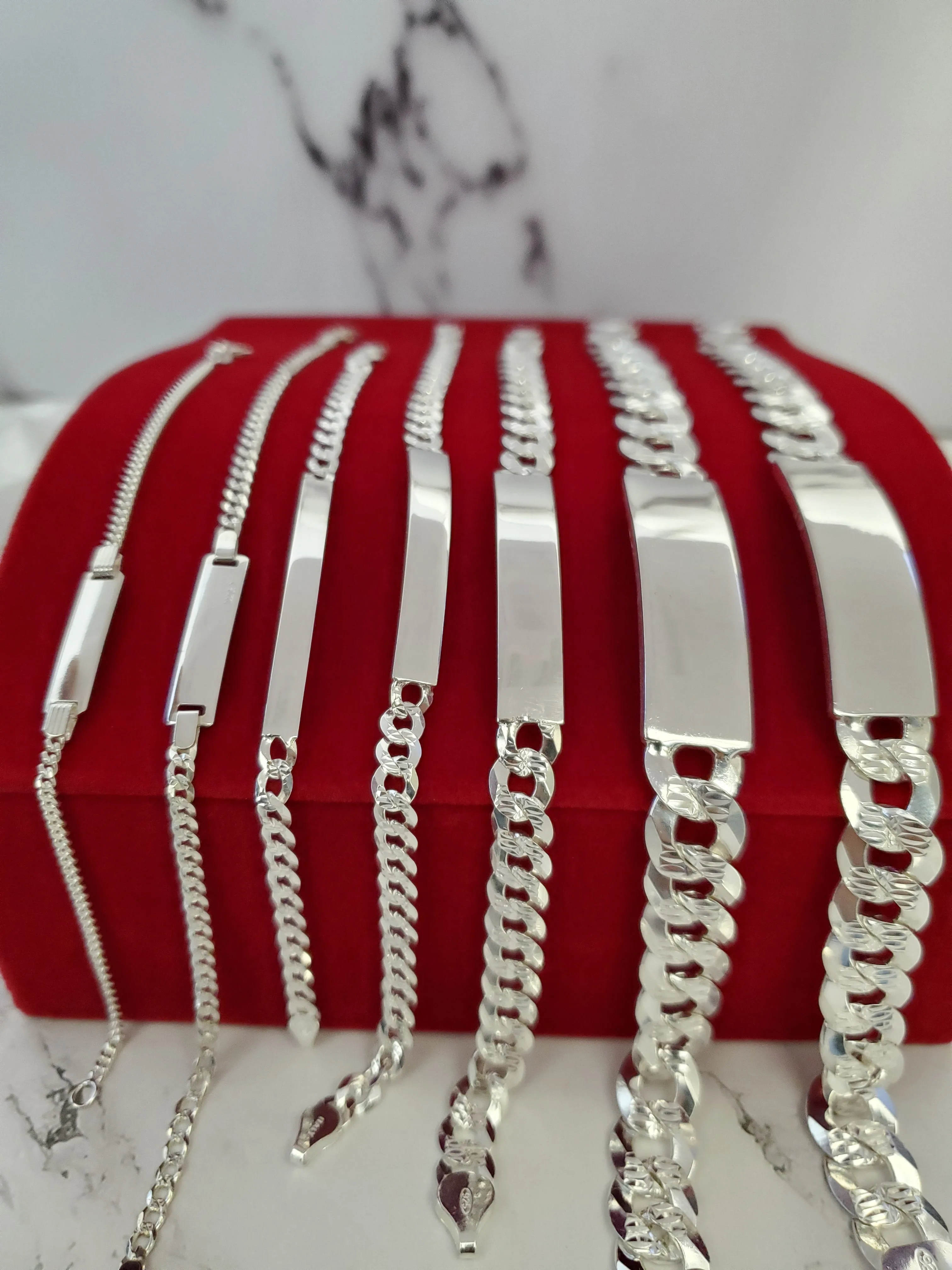 925 Sterling Italian Silver Cuban Link ID Bracelet Men and Women (FREE ENGRAVING)