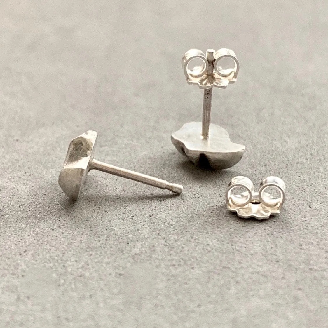 Acanthus Leaf Stud Earrings