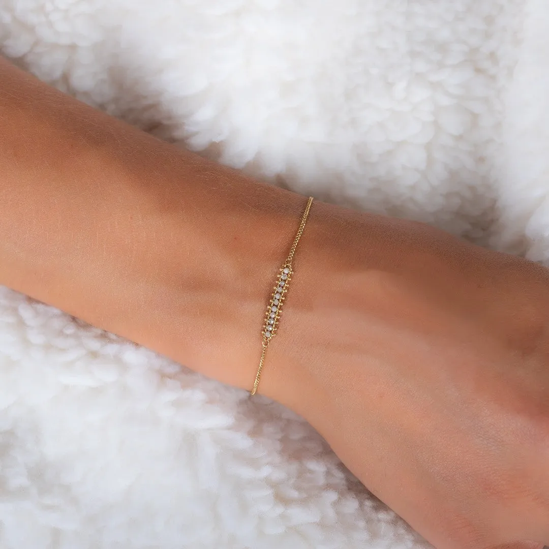 Amáli Silver Diamond Textile Row Station Bracelet