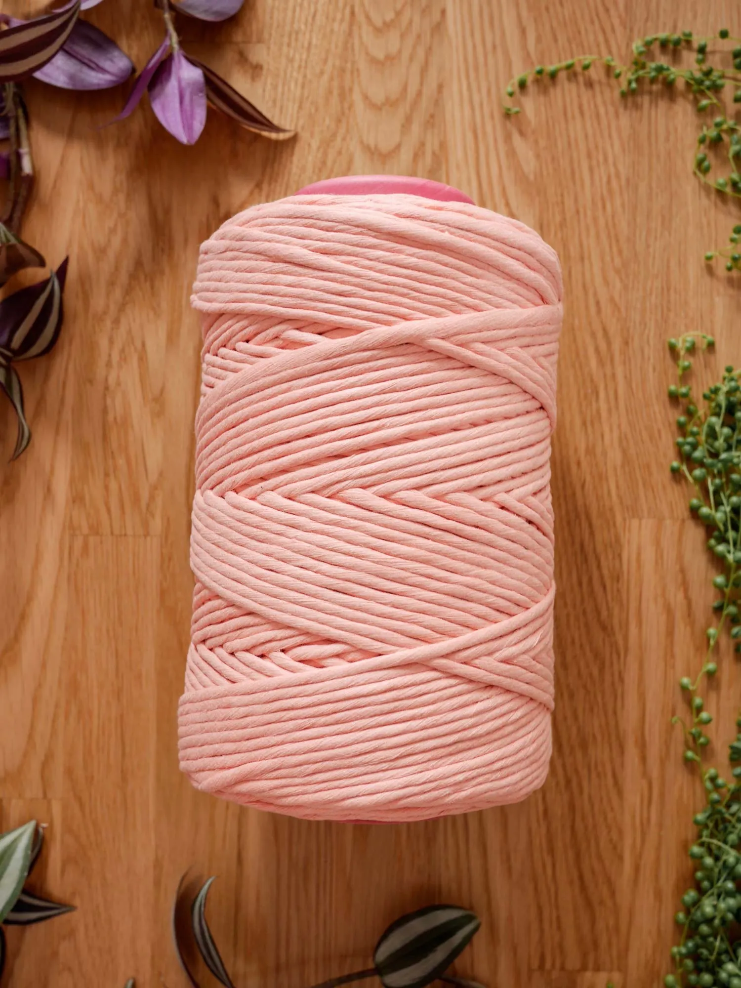 Apricot peach cotton string, 1 kg