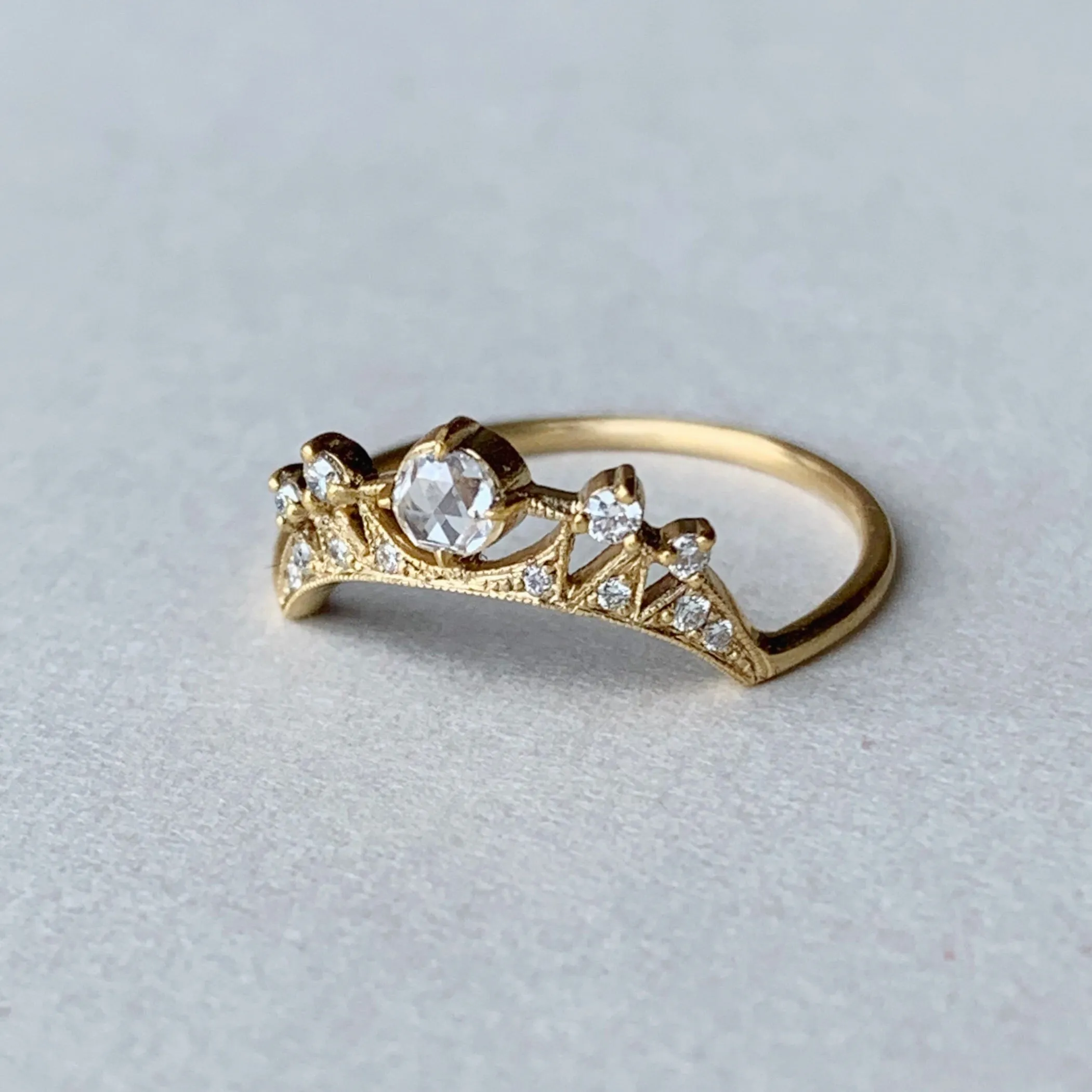 Astrid Luna Ring