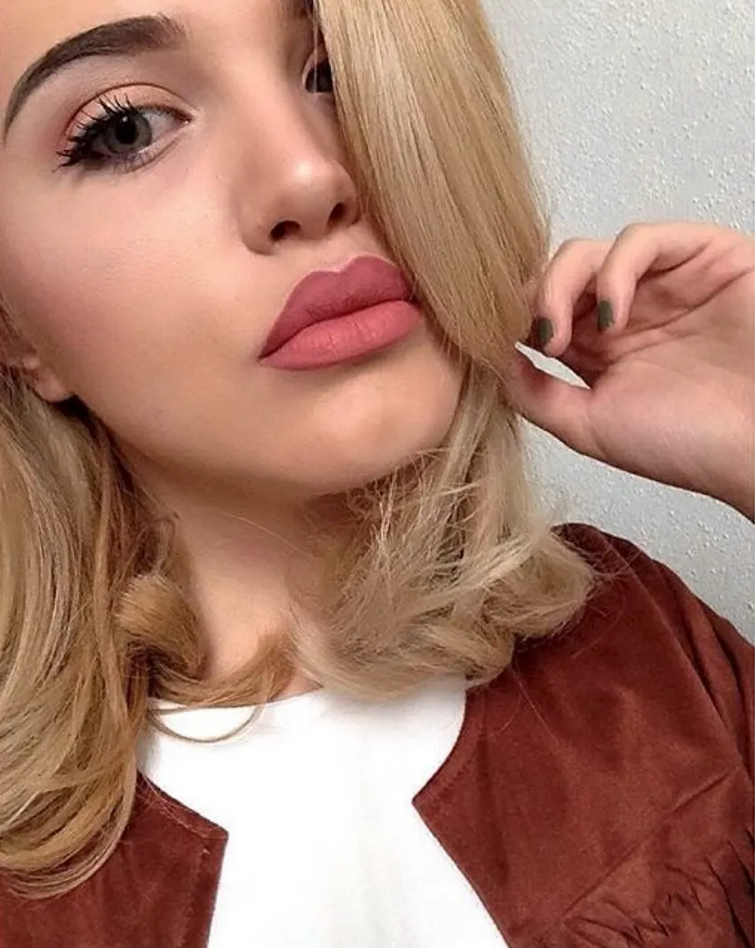 AU' NATUREL