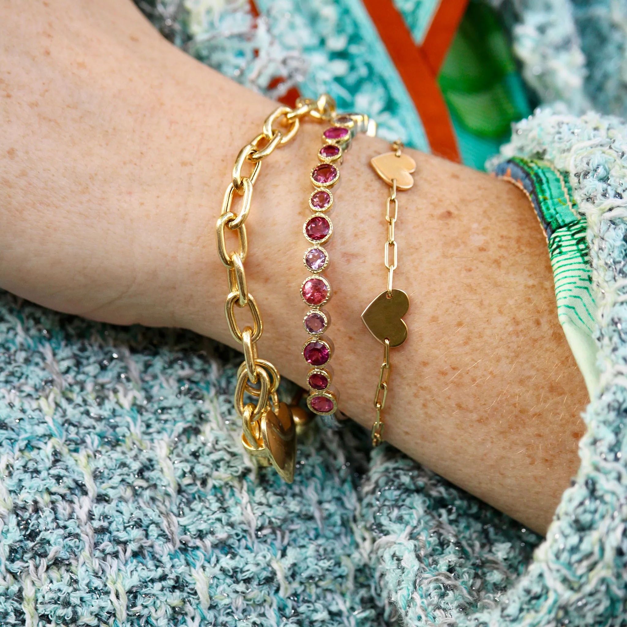 Aurelia Demark 18K Gold Delicate Two Hearts Bracelet