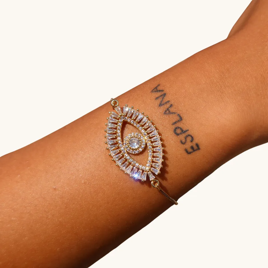 Baguette Diamond Eye Bracelet