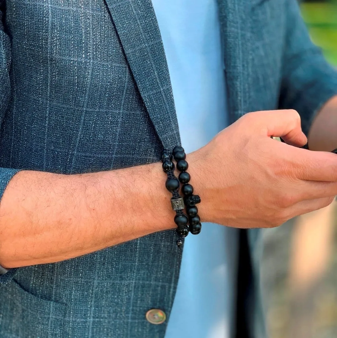 Black Onyx Signature Stone Bead Bracelet in Rhodium/Silver | 10MM