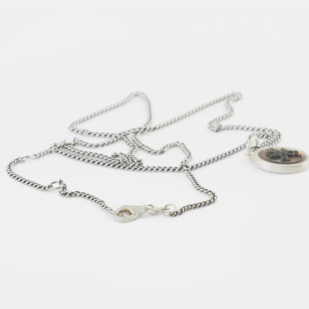 Cherub Cameo Necklace | Silver