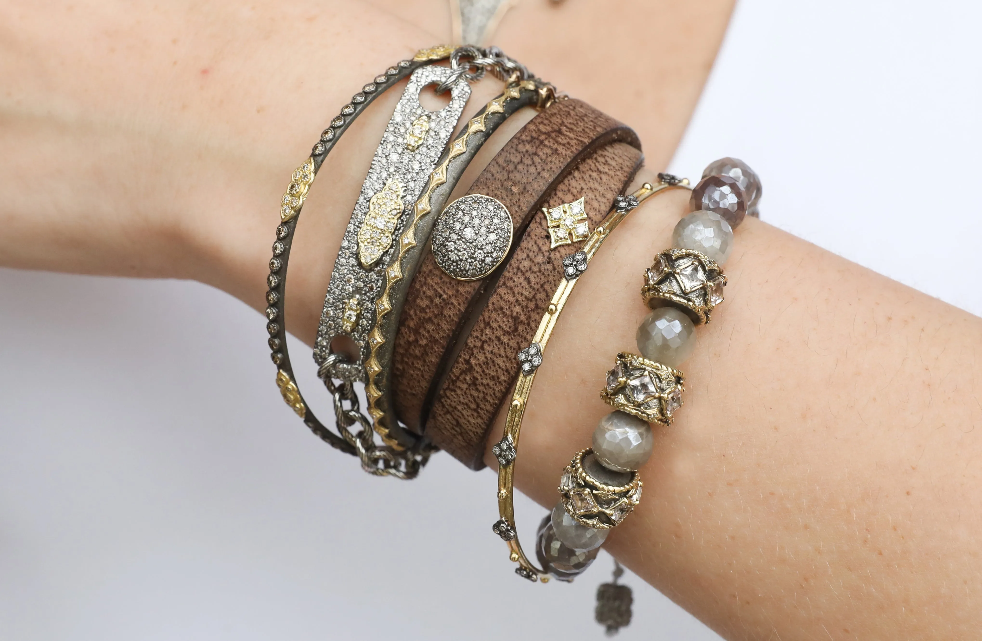 Crivelli Huggie Bracelet