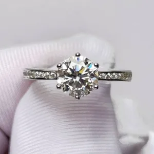 Crown Design 1CT Round Cut Diamond Engagement Ring