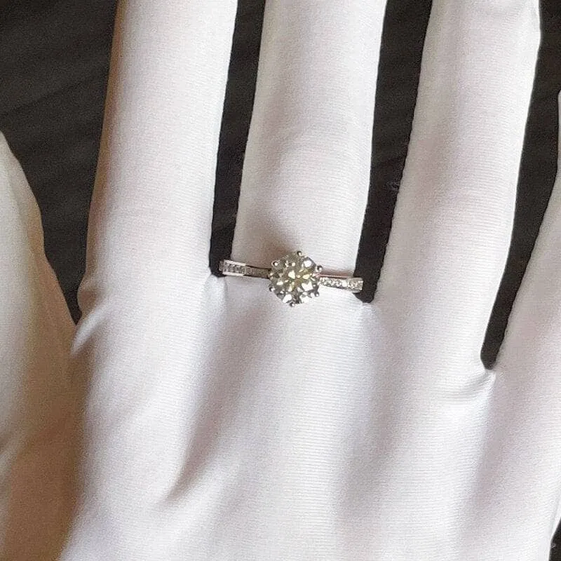 Crown Design 1CT Round Cut Diamond Engagement Ring