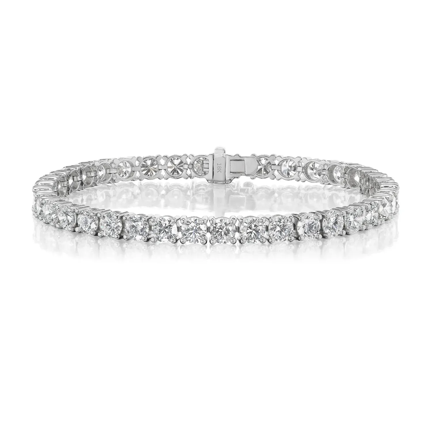 David Weisz 18k White Gold Diamond Tennis Bracelet - 4.02 ctw