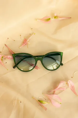 Delicate Large Cat Eye Sunglasses