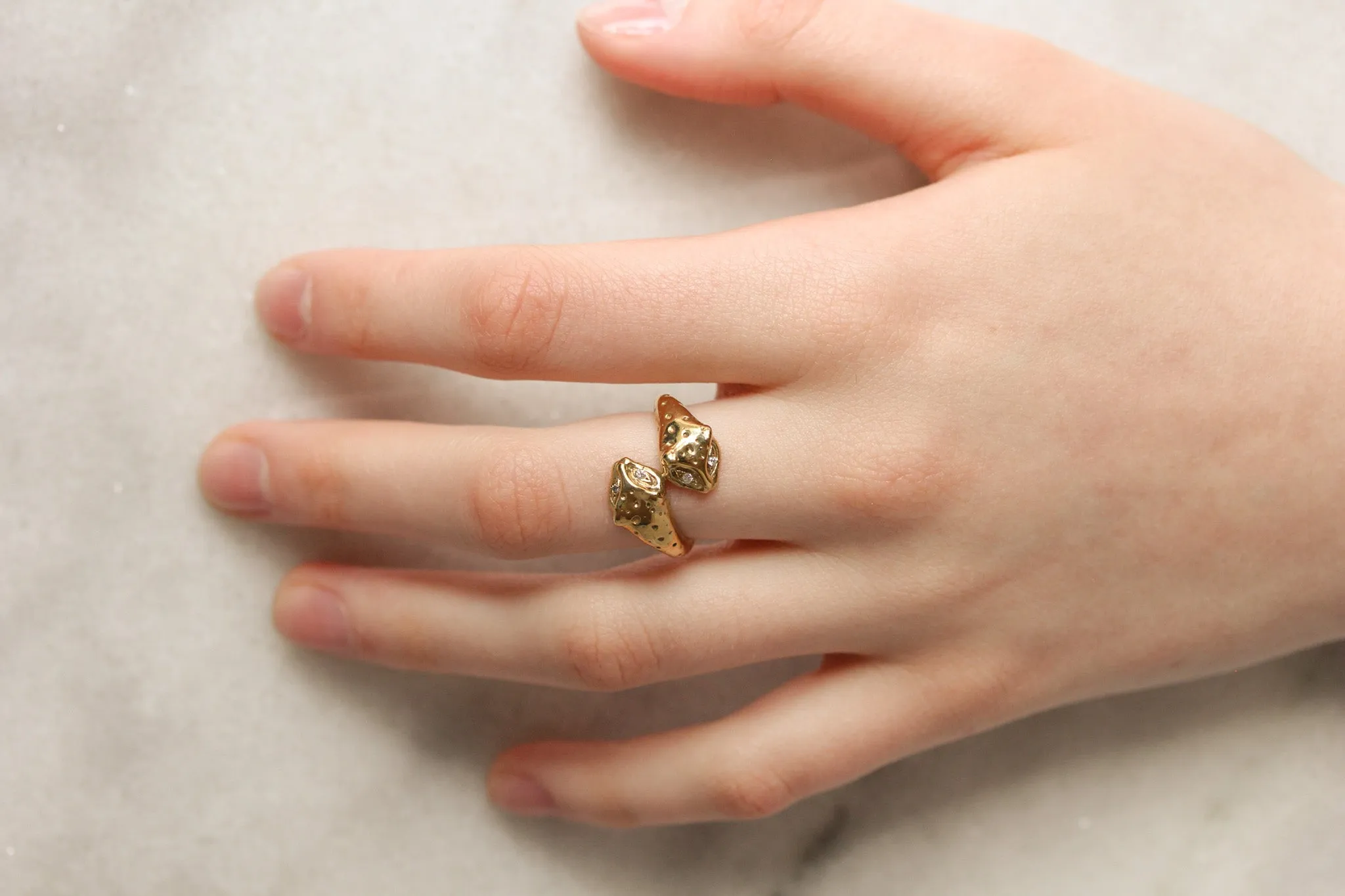 Double Headed Jaguar Ring with Diamond Eyes