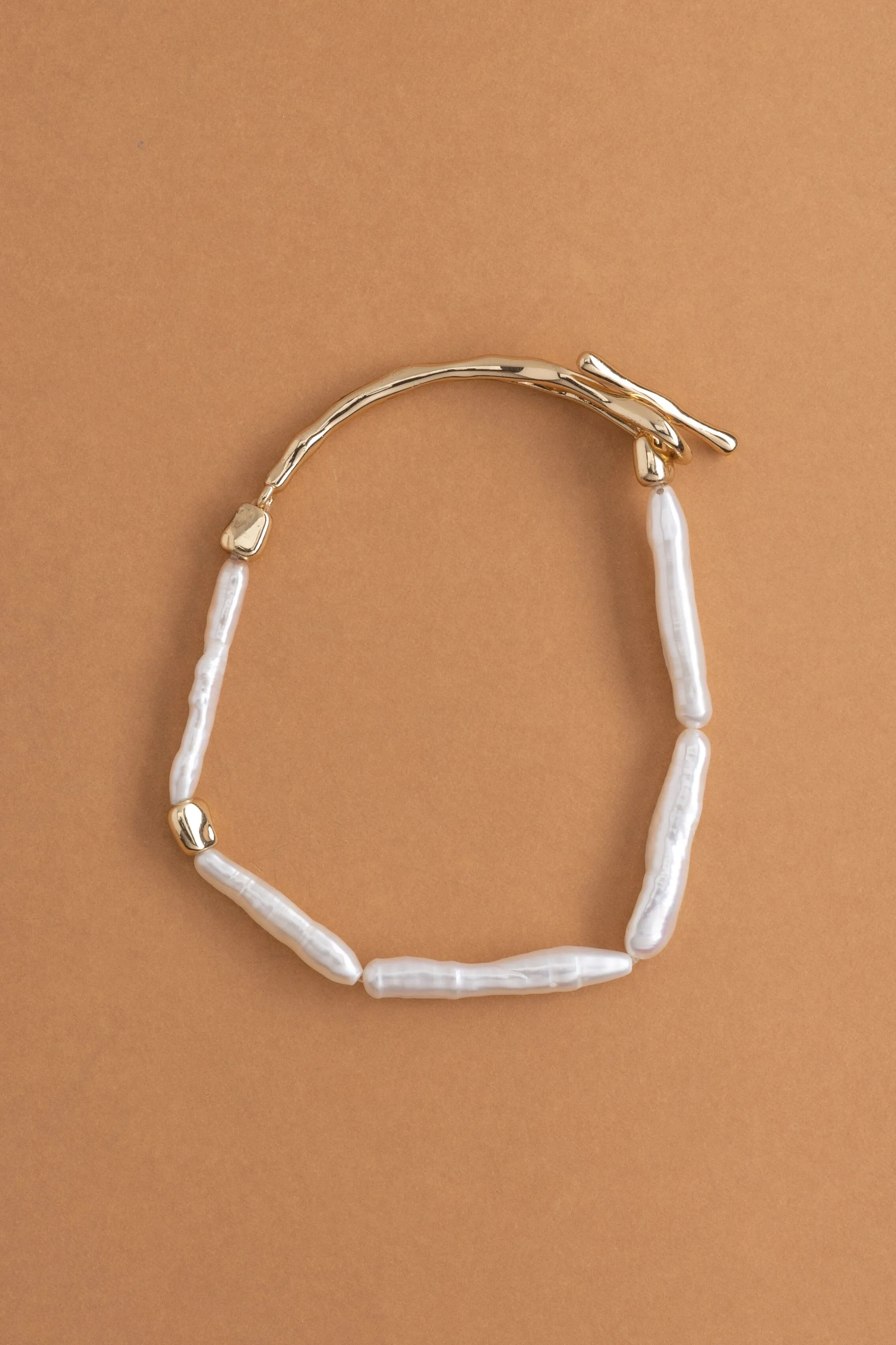 Elongated White Pearl Bracelet