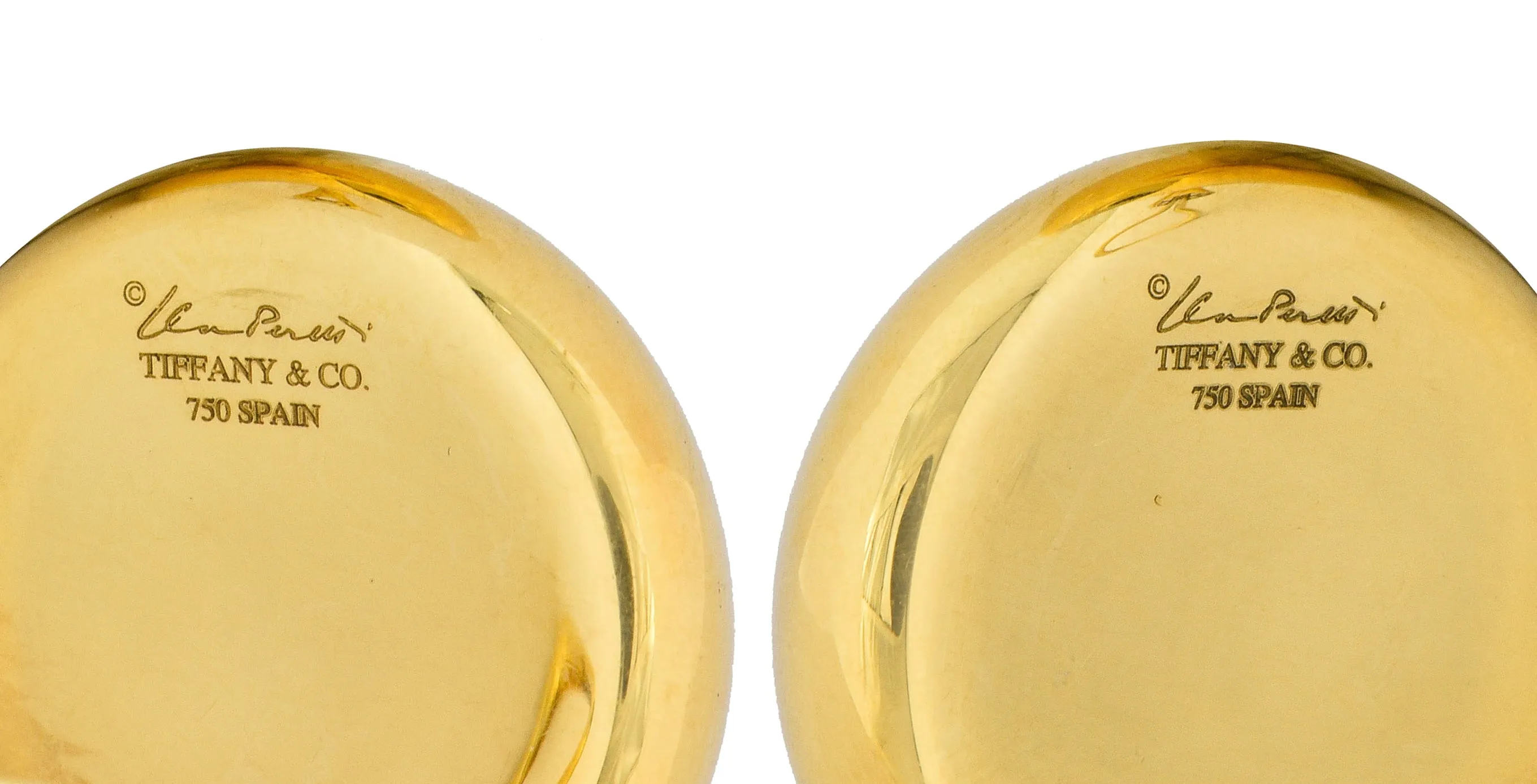 Elsa Peretti Tiffany & Co. Vintage 18 Karat Gold Bean Ear-Clip Earrings