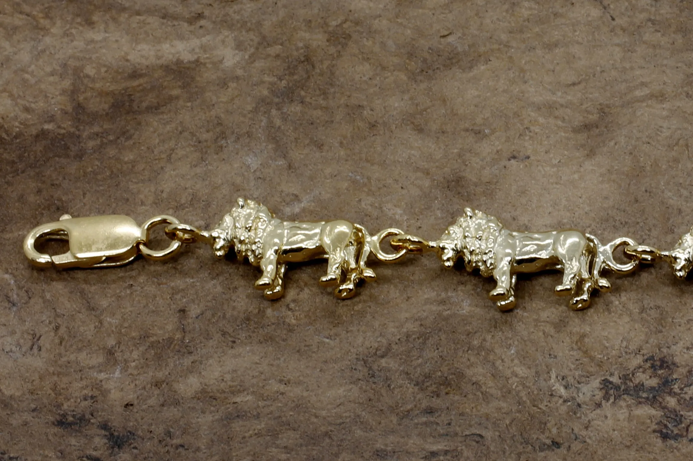 Full Body Lion Link Bracelet in 14kt Gold Vermeil With 7 Lions
