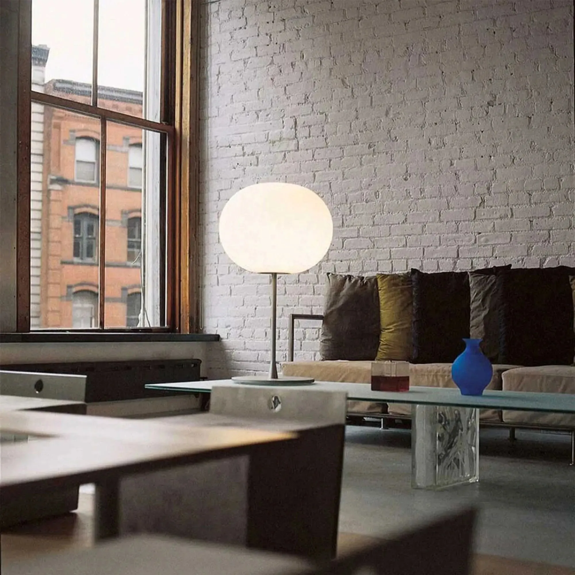 Glo-Ball T1 - Dimmable Table Lamp