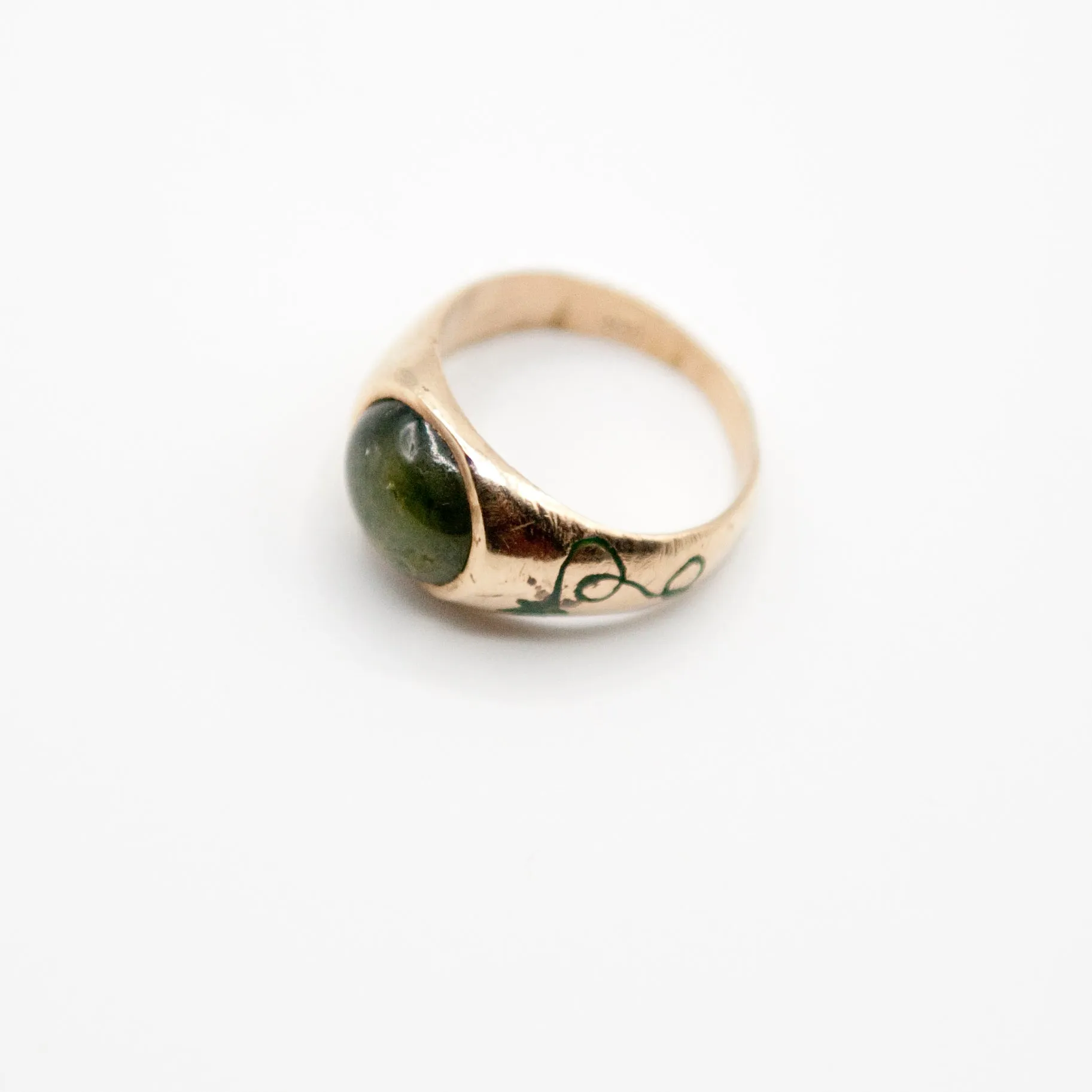 Green Sapphire and Oak Vine Signet Ring