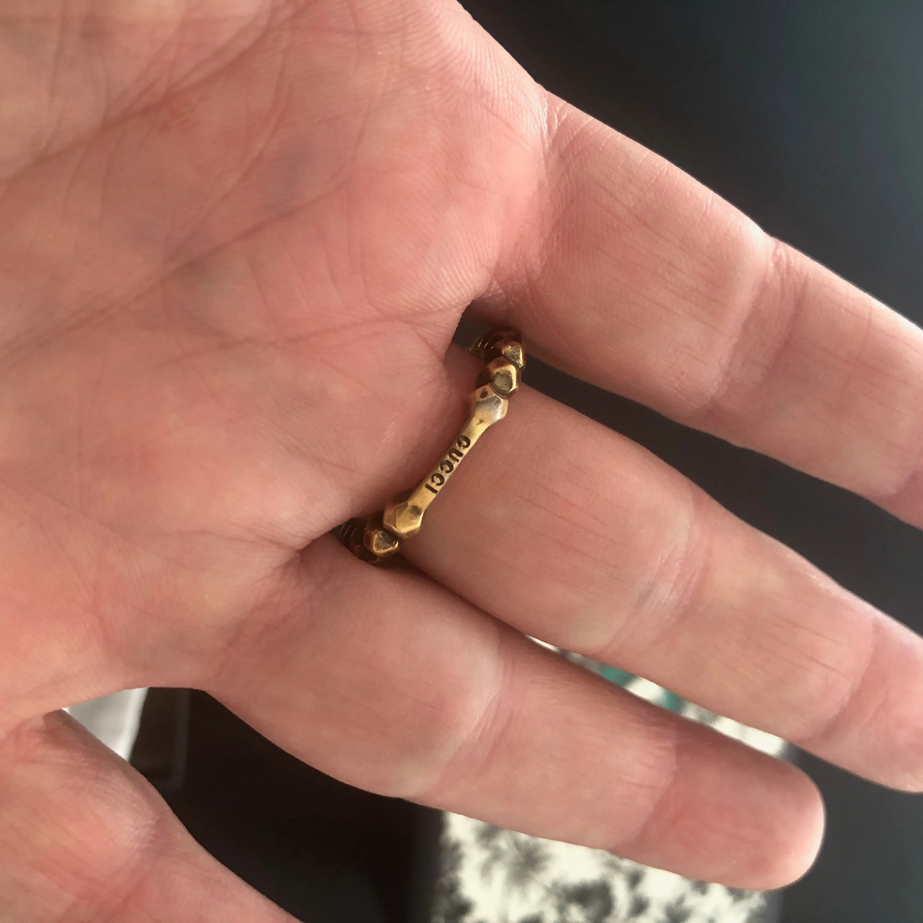 Gucci Pearl Pineapple Ring in Gold