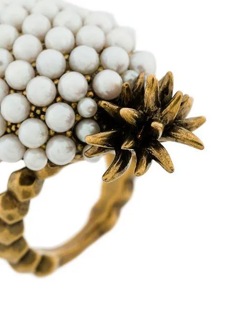 Gucci Pearl Pineapple Ring in Gold