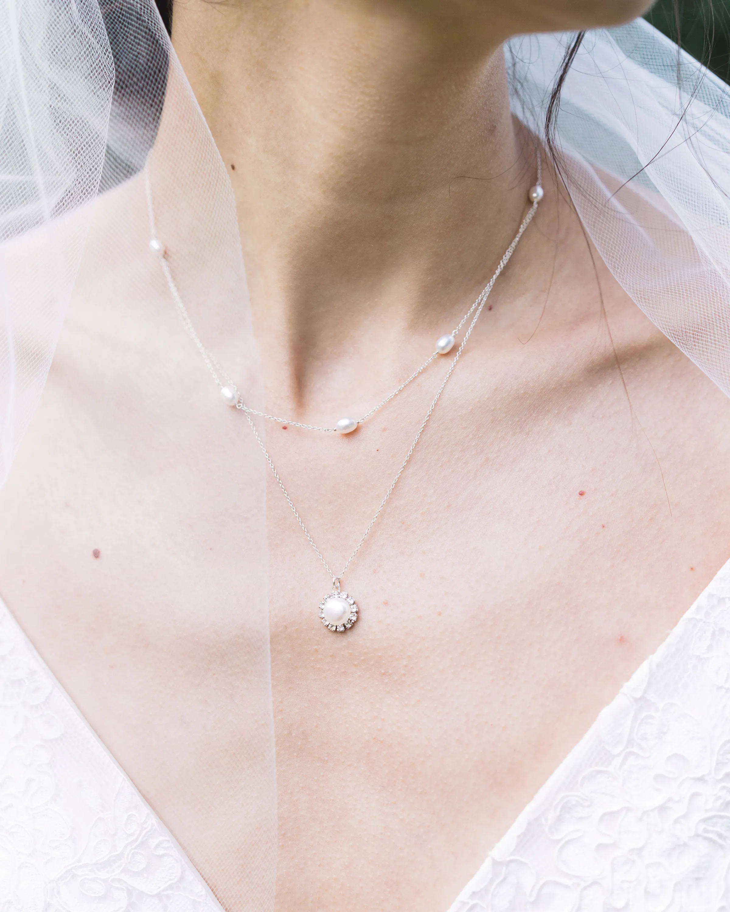 Halo Pearl Layered Necklace