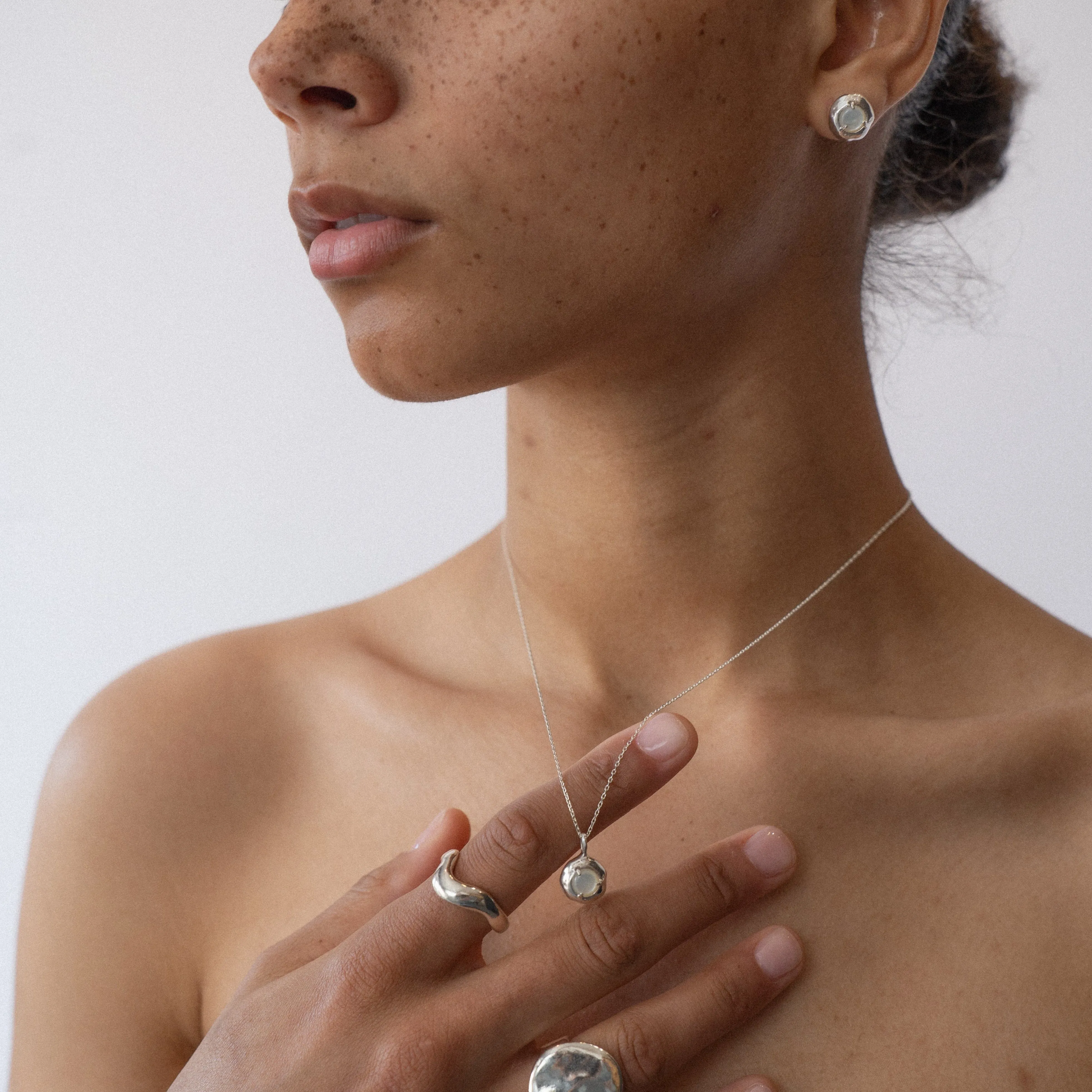 Keeper Studs | Silver   Mother of Pearl