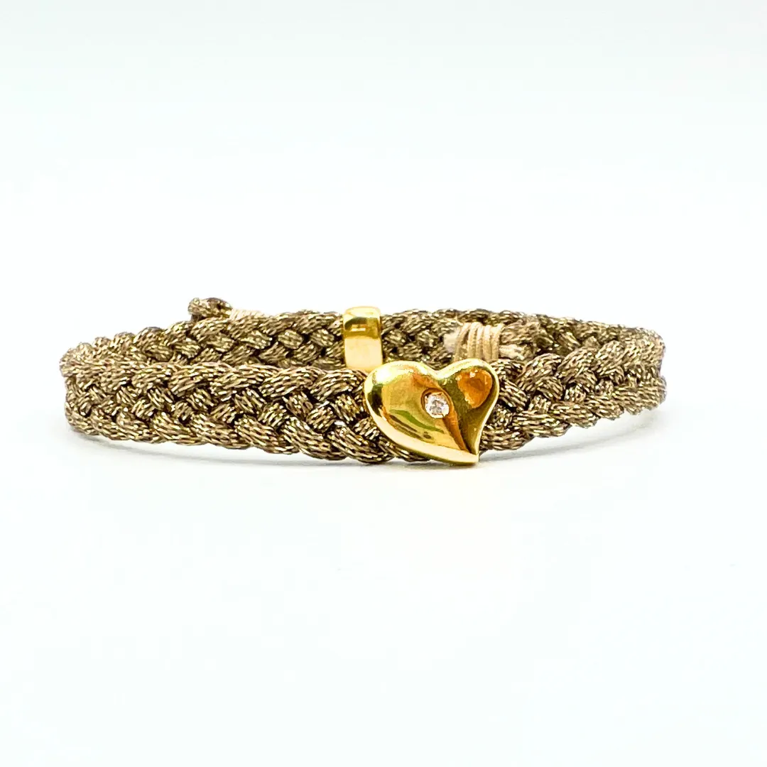 LES AMOURS metallic bracelet ♥ : Metallic ribbon with vermeil hearts.