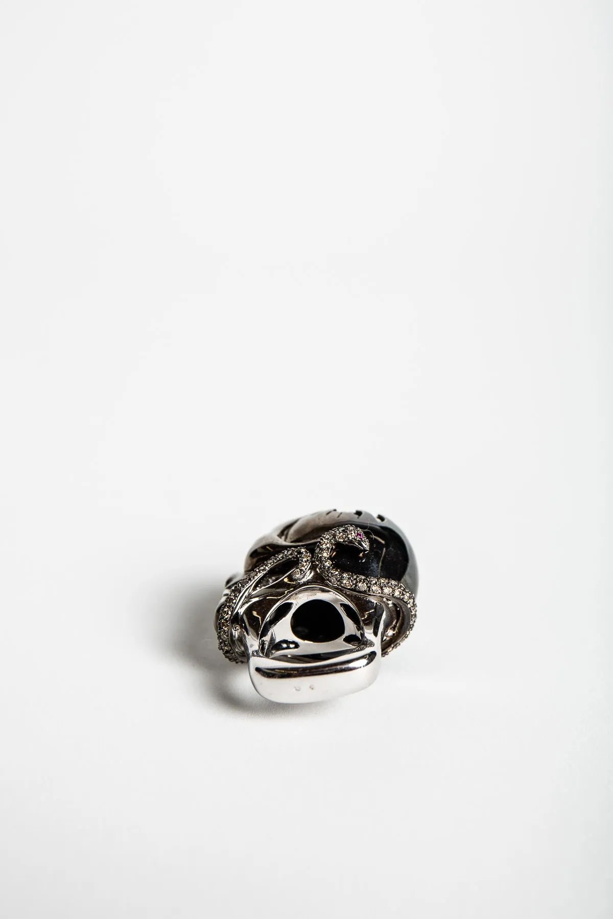 MAXFIELD PRIVATE COLLECTION | DIAMOND SKULL SNAKE RING