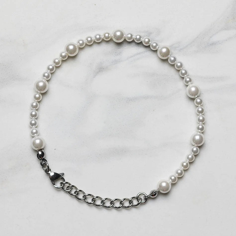 Minimal Real Pearl Bracelet